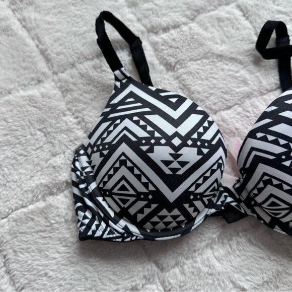 Victoria’s Secret PINK | Black & White Aztec Push-up Bra | Size 34B - Picture 4 of 10